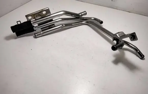 Chevrolet Captiva Engine coolant pipe/hose