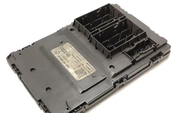 Audi A4 S4 B9 8W Comfort/convenience module 8W1907063CC 53011001 20260126HCR0901