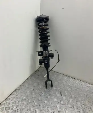 BMW 5 F10 F11 Front shock absorber with coil spring 6796856 10541310 007197
