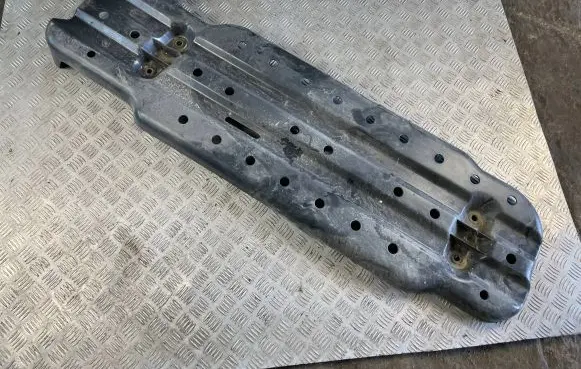 Ford Ranger Fuel tank bottom protection AB319K014AA