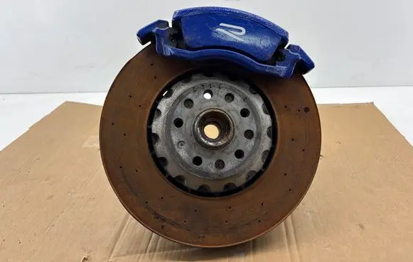 Volkswagen Arteon Front wheel hub 5Q0407257 5Q0407257A30 5WA105AJ