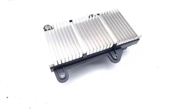 BMW 7 E65 E66 Power management control unit 6922820 8ES00827001