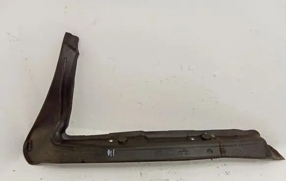 Audi A4 S4 B8 8K Fender end trim 8K0821112