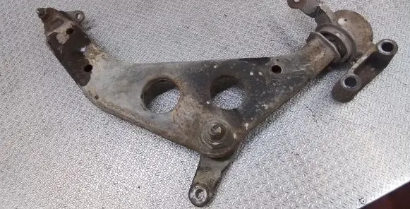 Mini One - Cooper R50 - 53 Front lower control arm/wishbone