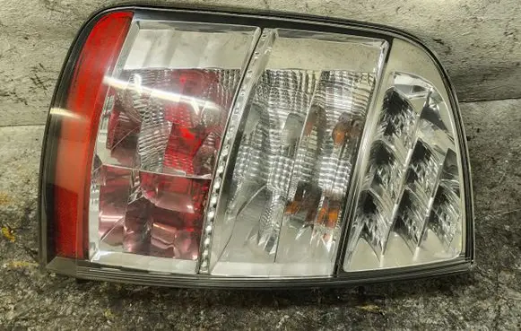 Toyota Prius (XW20) Rear/tail lights