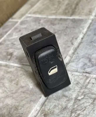 Peugeot 407 Electric window control switch 96360166