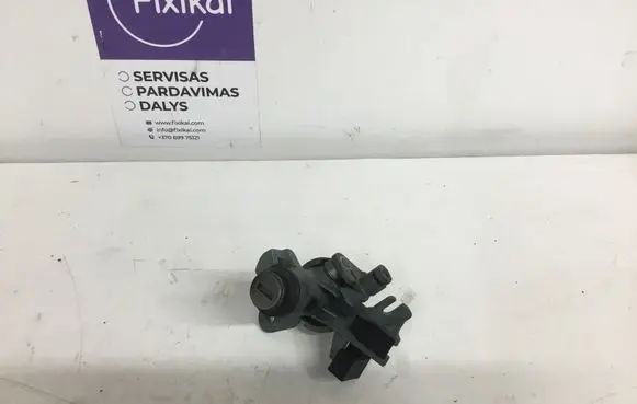 Audi A4 S4 B6 8E 8H Loading door lock 