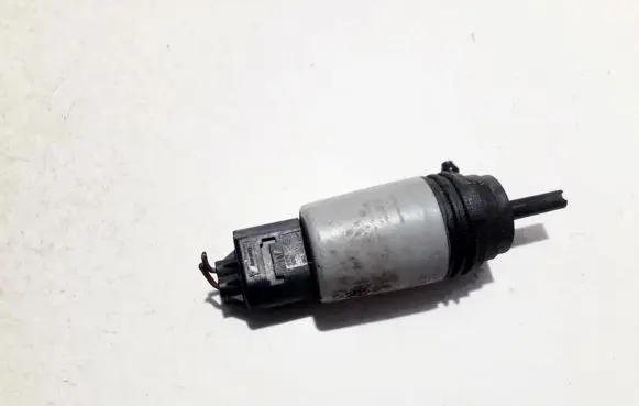 BMW 3 E90 E91 Windscreen/windshield washer pump 67126934159 23557610