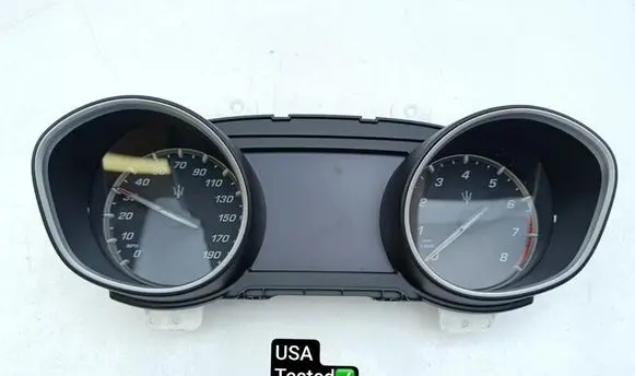Maserati Levante Speedometer (instrument cluster) 670101176
