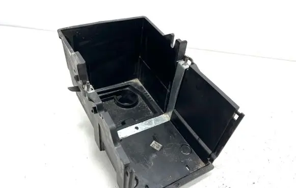Ford C-MAX II Battery box tray AM5110723AD