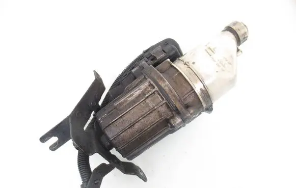 Opel Astra H Power steering pump 7625062115 13192897