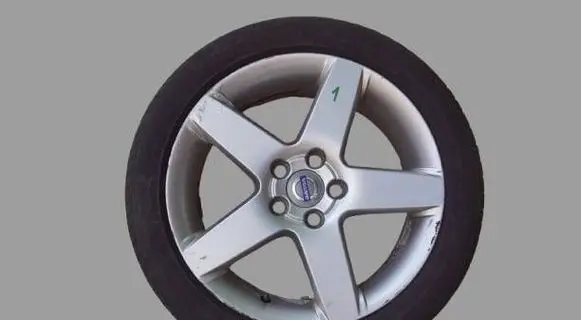 Volvo V50 R17 alloy rim 31255308