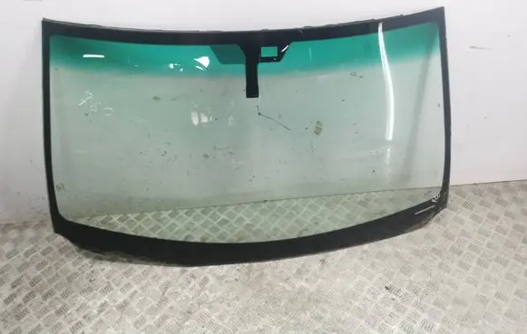 Lexus GS 300 350 430 450H Front windscreen/windshield window 