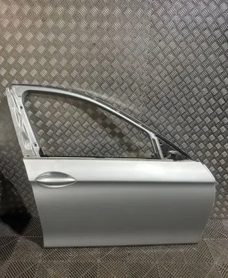 BMW 5 F10 F11 Front door 