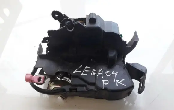 Subaru Legacy Front door lock