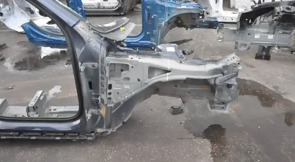 Volvo XC90 Front quarter panel 
