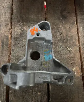 BMW 3 E90 E91 ABS pump bracket 7555925