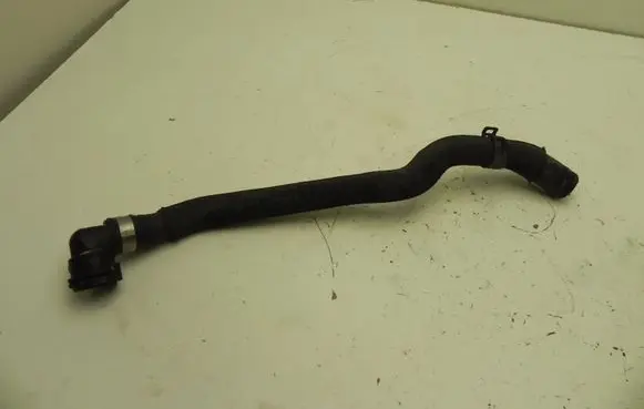 BMW 4 F32 F33 Engine coolant pipe/hose 2284689 VD8071