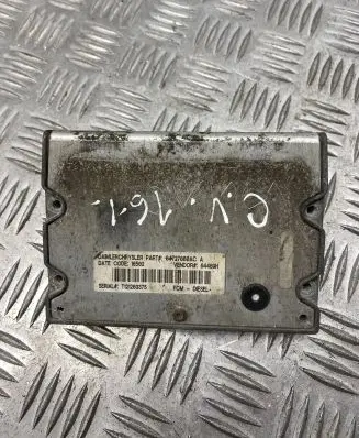 Chrysler Grand Voyager IV Fuse box set 04727080AC 16592