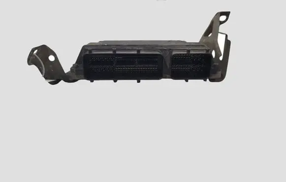 Toyota Avensis T270 Engine control unit/module 8966105D22