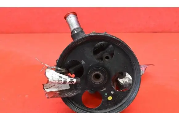 Opel Insignia A Power steering pump 