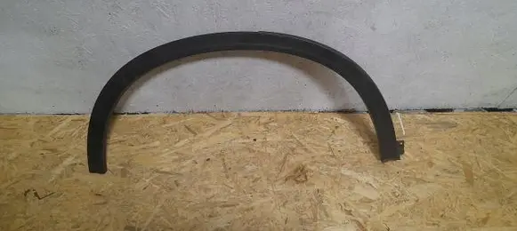 Suzuki Vitara (LY) Front arch trim 12098p