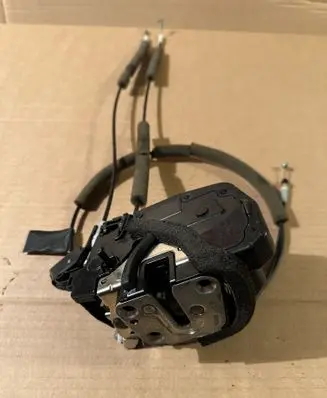 Infiniti FX Rear door lock I120009 EG000 8311