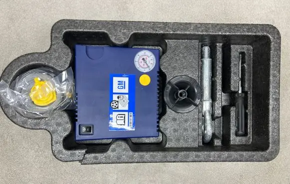 Opel Insignia A Tool set 13582003