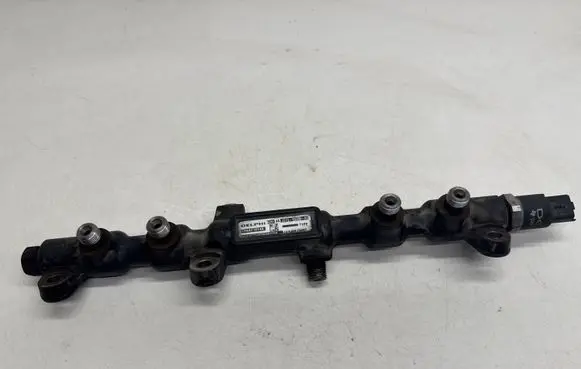 Ford Mondeo Mk III Fuel main line pipe 2S7Q9D280AC