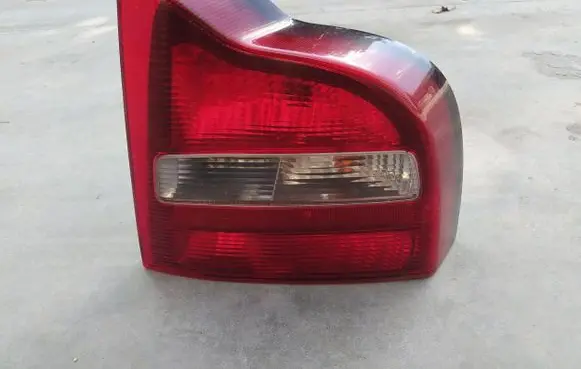 Volvo S80 Rear/tail lights