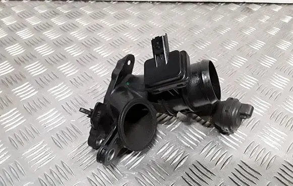 Peugeot 508 Throttle valve 9675233680