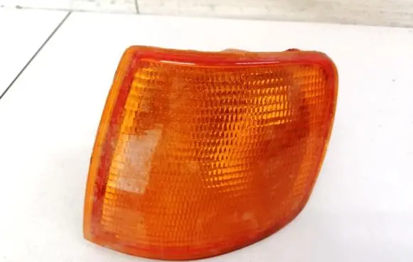 Ford Sierra Front indicator light 014311502ly 01-431-1502l-y