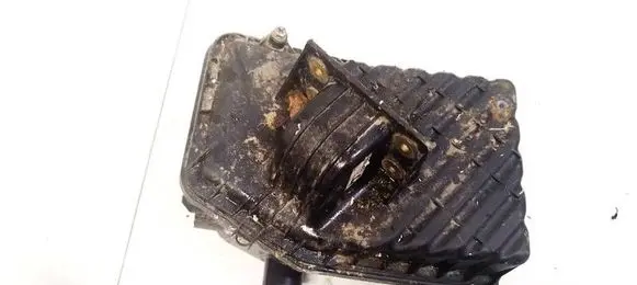 Mazda 323 F Air filter box B66S