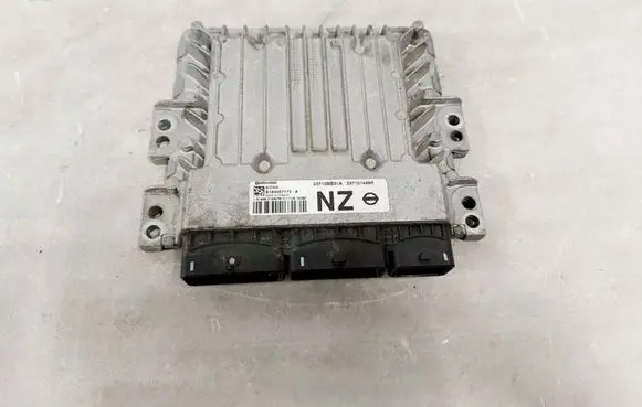 Nissan Qashqai Engine control unit/module ECU