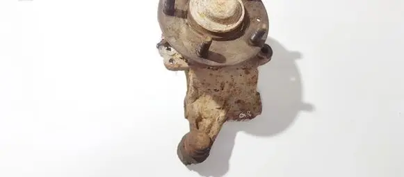 Mazda 626 Rear wheel hub