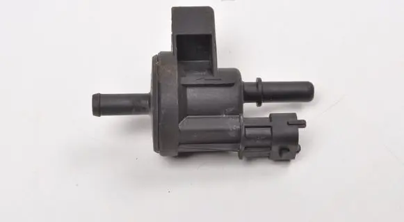 Maserati Quattroporte Valve vacuum 0280142414
