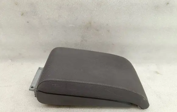 Volkswagen Touran II Armrest 1T0864208 1T0864249C