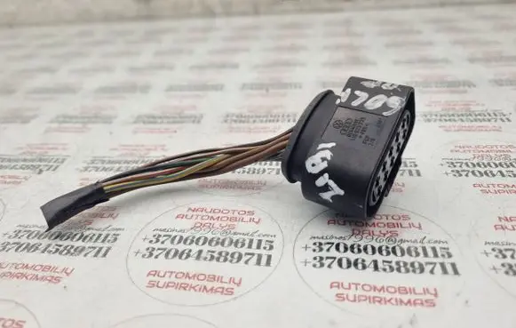 Volkswagen Golf V Headlight/headlamp wiring loom/harness 1J0973735