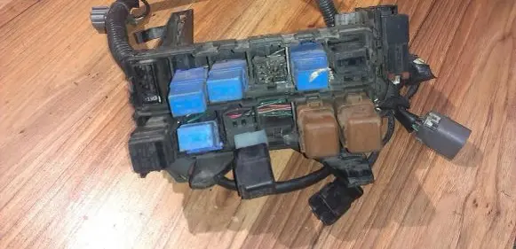Nissan Primera Fuse box set 71543087ya2