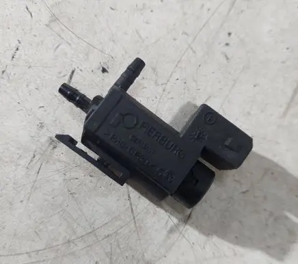 BMW 5 F10 F11 Turbo solenoid valve 70231800