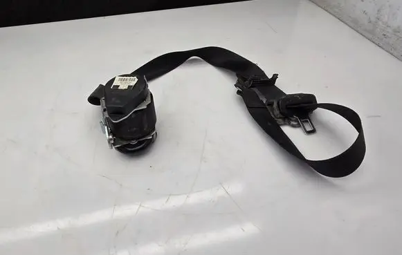 Volkswagen Crafter Front seatbelt 9068600285