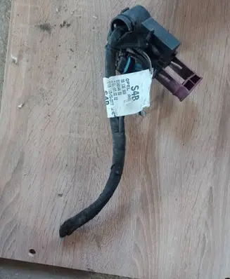 Opel Astra G Fan control module 09136989