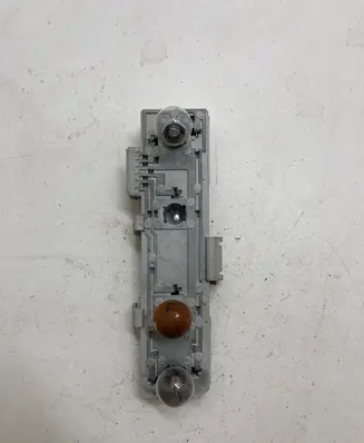 Skoda Octavia Mk2 (1Z) Tail light bulb cover holder 1Z5945