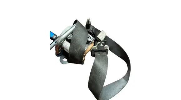 Suzuki Grand Vitara II Front seatbelt 8492065J0 08212007AUG TKAB2DP526