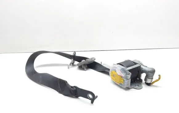 Subaru Forester SG Front seatbelt H074101 G087917