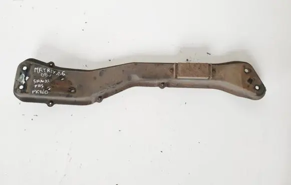 Hyundai Matrix Engine mounting bracket