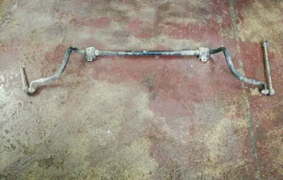 Mitsubishi Lancer X Front anti-roll bar/sway bar