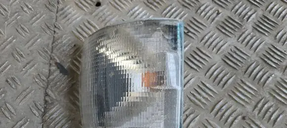Volkswagen Multivan T4 Front indicator light 183321B