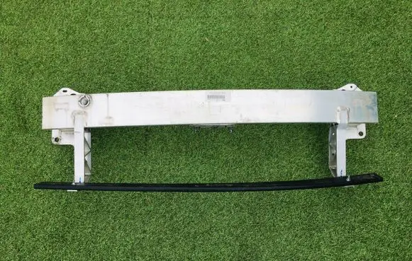 Hyundai Kona I Front bumper cross member przdbelkakona