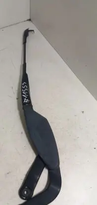 Mercedes-Benz E W211 Front wiper blade arm A2118201244 2118201244